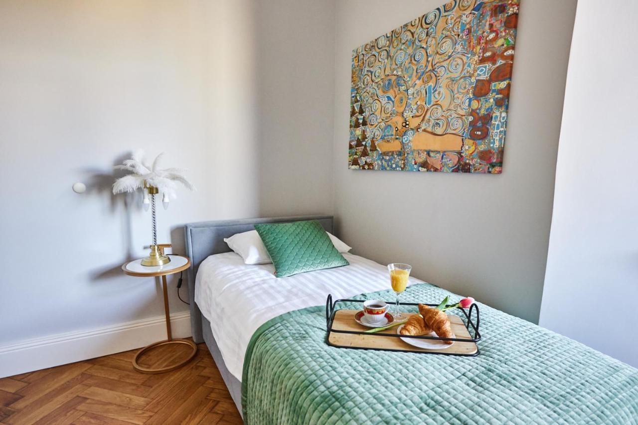 Art Deco Apartament Dla 6 Osob Chorzow/Katowice 6A Kültér fotó